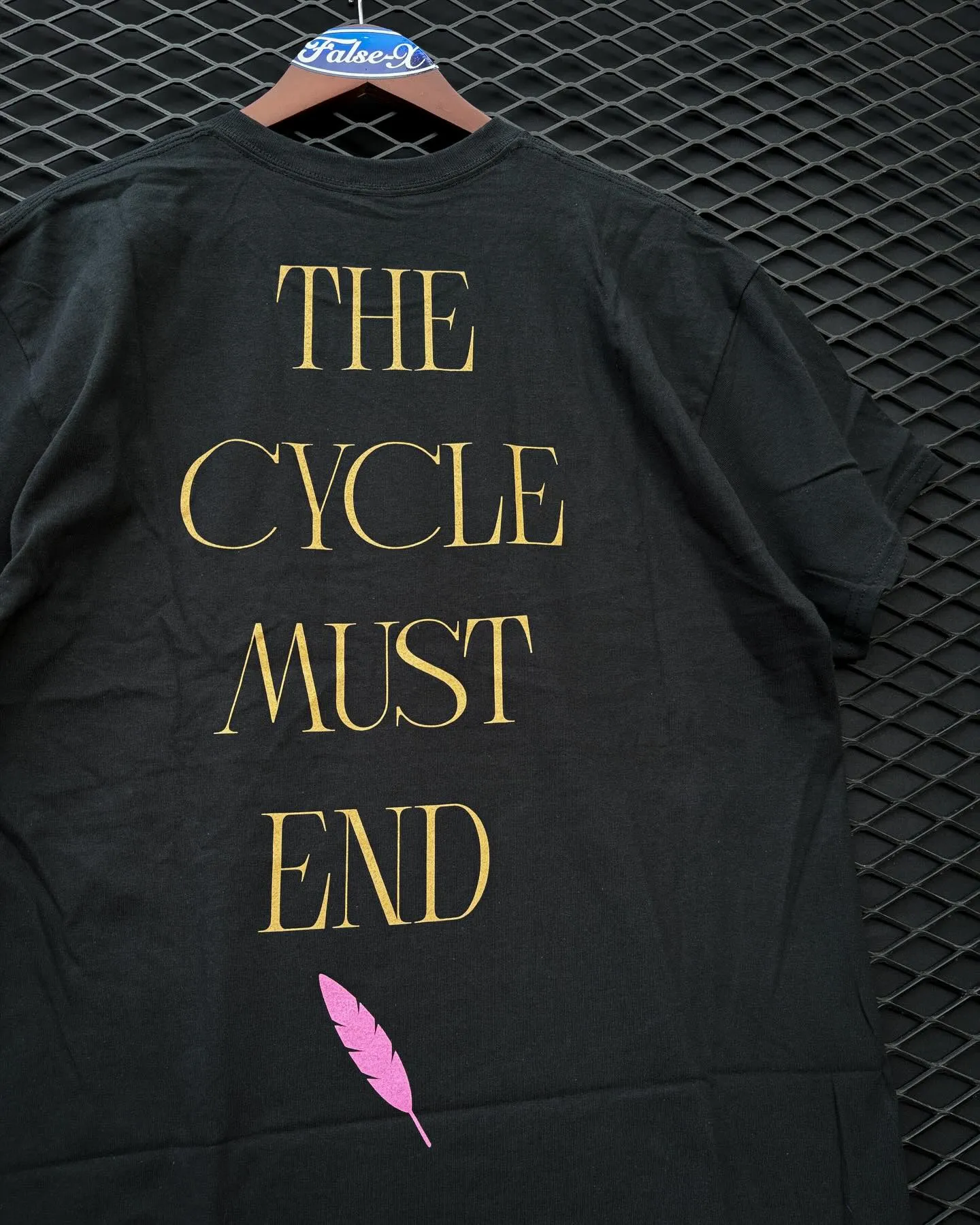 Sleep Token - The Feathered Host The Cycle Must End