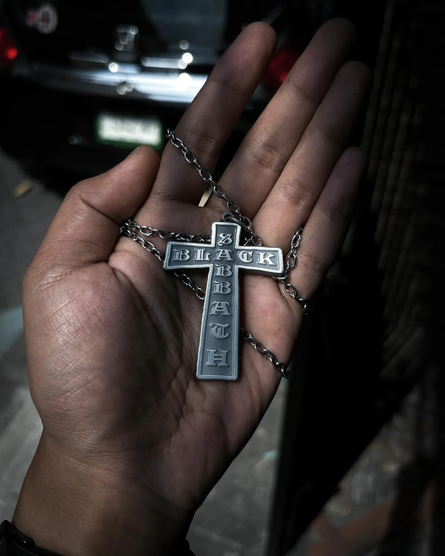 Black Sabbath - Cross Keychain